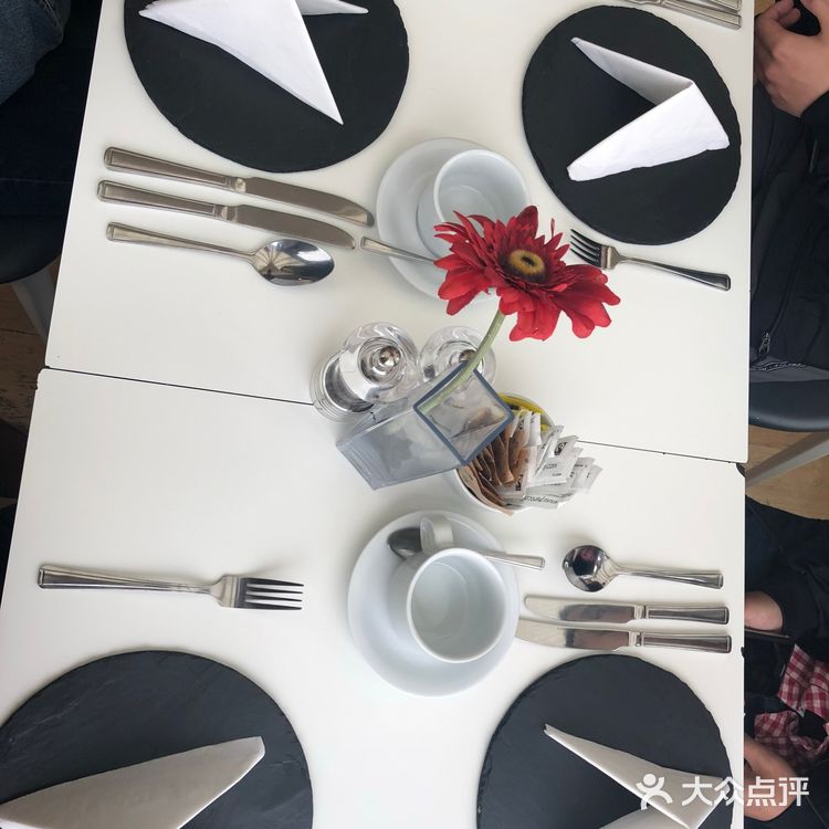 真的踩在雾里的感觉一样