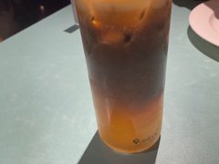 苹果冰美式-sugarman espresso素饮糖人高新咖啡工厂