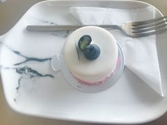 -UNI UNI(环亚凯瑟琳店)