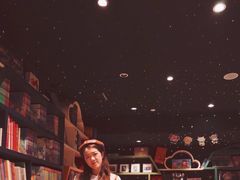-钟书阁(珍园店)