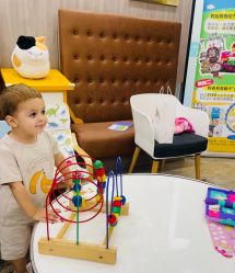 -睿宝儿科·眼科·口腔(静安大悦城门诊部)