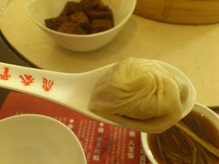 蟹黄小笼包-鼎泰丰(渔阳店)