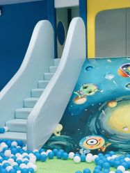 -孩子王童乐园(马群店)