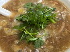 -罗卜李包子羊肉汤