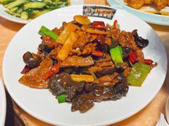 爆三样-福荣居褡裢火烧京味家常菜(西四店)