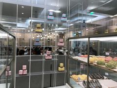 面包甜点陈列柜-奈雪的茶(市百一店)