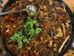 -鸿顺老铁锅美蛙鱼府(解放碑店)