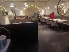 大堂-周渝食惦·酸菜鱼精致川菜(横岗店)