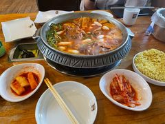 -喇喇排骨火锅·传统韩式脊骨汤(望京西园总店)