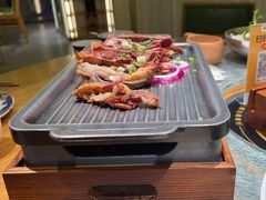 -娜仁图雅蒙古美食村(33小镇店)