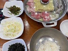 -蚂蚁家辣炒章鱼(海云台店)
