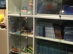 -蓝话筒·少儿成人演讲口才·主持朗诵·戏剧表演(大华第一坊店)