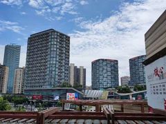 -贯贯吉·清真餐厅(浙江中路店)