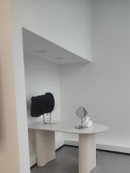 -JNK皮肤管理中心