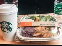 -星巴克(重庆火车北站北广场II店)