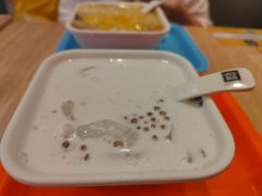 -满记甜品(荟聚购物中心店)