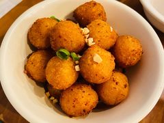 孜然小土豆-炉小二铜锅牛蛙•川湘菜(三里屯店)