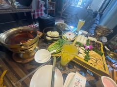 -慢丽江·云南野生菌土鸡锅(西山店)