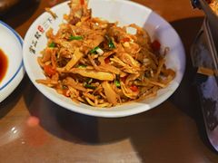 -富正毅三下锅·湘西韵味(天门山索道店)