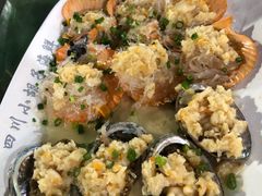 -四川小胡子海鲜(丁村万人海鲜广场店)