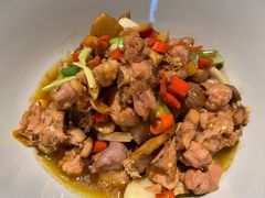 茶油走地鸡-佬麻雀·剁椒鱼头(京基KK One店)