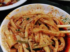 -舌尖尖传统小吃(万达店)