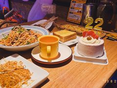 -喝丢一只鞋海鲜烧烤·海肠捞饭(东关街店)