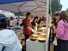 -铁西体育场