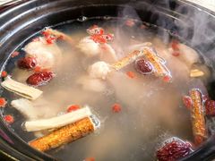 -濠轩阁特色生蚝火锅(水湾路店)