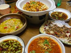 -钵家大院·地道湖北菜(江夏·大花岭店)