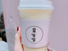 芒果鲜奶-果呀呀(国金街店)
