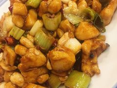 宫保鸡丁-宏状元现熬粥·京味菜(五棵松店)