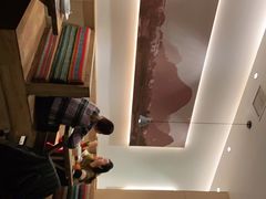 -蜜桃餐厅·伴山(湖滨商业街店)