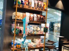 零售区-星巴克(厦门SM新生活广场店)