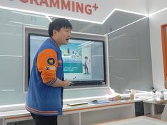 -斯坦星球AI编程·机器人科创·科学实验·信奥·思维·STEM·乐高·竞赛考级(长宁虹桥大融城荟聚中心)