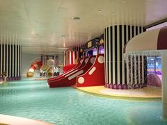 -涨巢·潮玩水疗局