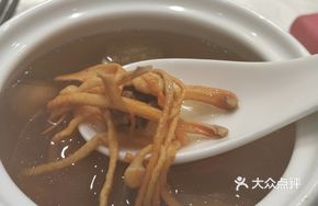 Ginseng Flower Stewed Pigeon