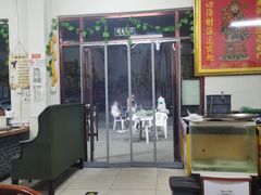 -东北烧烤铁锅炖水库鱼