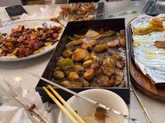 -老东镇啤酒屋海鲜加工·蒸汽海鲜·海鲜烧烤(台东店)