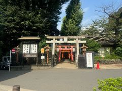 -上野公园花园稻荷神社(忍岡稲荷神社)