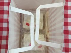 -红宝石·鲜奶小方(莘庄店)