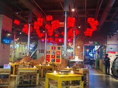 大堂-么肆烤肉·中式自助·烤肉大排档(街道口季佳PAI店)