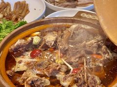 -老鼎万春卤菜(五代传承创始老店)