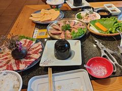 -梦山水日本烧肉(五四广场店)