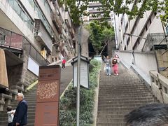 -闲隅江景艺术酒店(解放碑洪崖洞总店)