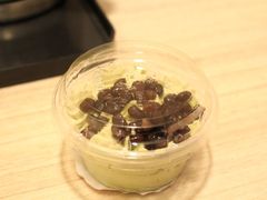 -红宝石·鲜奶小方·海派西点房(南丹店)