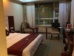 -兴芮温泉度假区