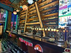 -Famous肥猫墨西哥音乐餐吧(五棵松华熙LIVE店)