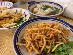 -正南齐北·老街糯米团(洪崖洞店)
