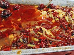 -路边边地标烧烤·川菜·小龙虾·音乐酒馆(良乡长虹店)